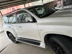 تويوتا لاندكروزر برادو